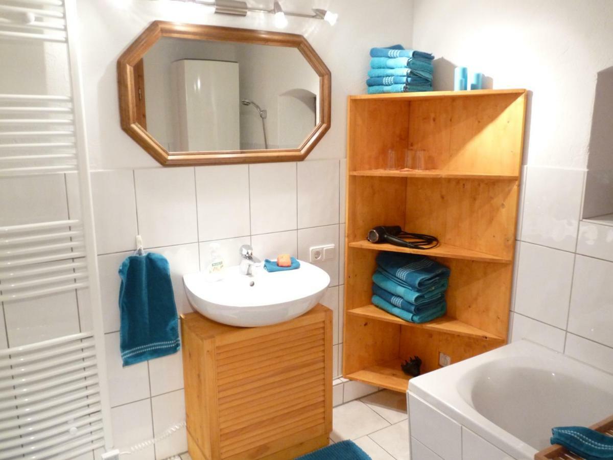 Ferienwohnung Der Familie Budzisch Sinsheim Exteriör bild